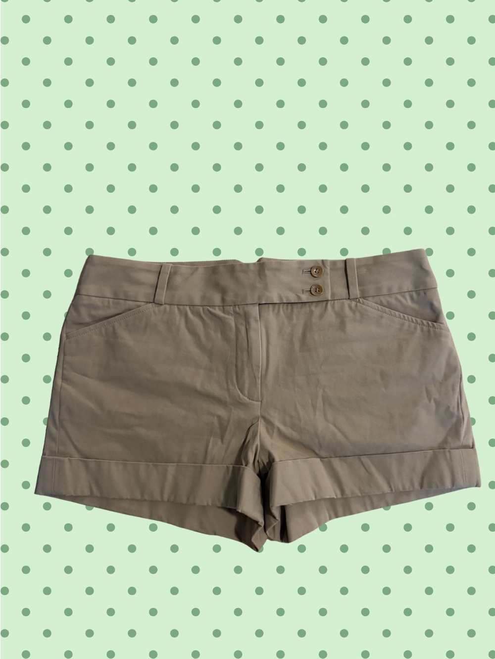 BCBGMAXAZRIA Khaki Tailored Cuffed Shorts Size Medium